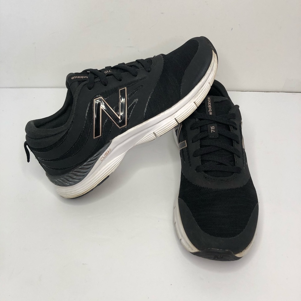 New Balance 715 Women’s Athletic Running Shoes 6.5